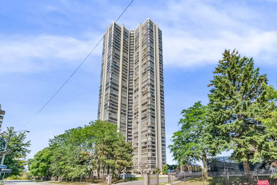 2045 Lake Shore BLVD W #3402, Toronto W06, ON M8V 2Z6