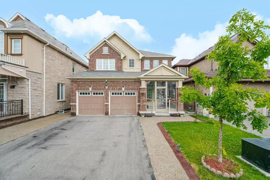 23 Callandar RD, Brampton, ON L7A 4V1