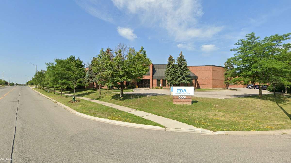 Mississauga, ON L5T 2J2,6660 Excelsior CT