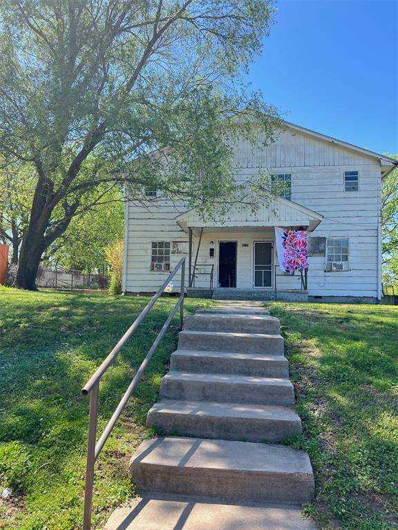 813 N University Street, Seminole, OK 74868