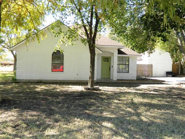 511 N Tucker Street, Leonard, TX 75452