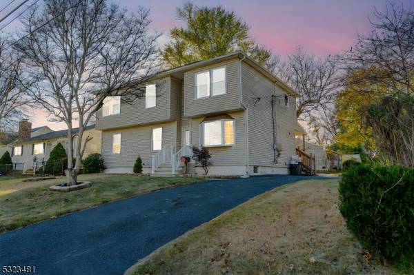 437 2nd St, Middlesex Boro, NJ 08846