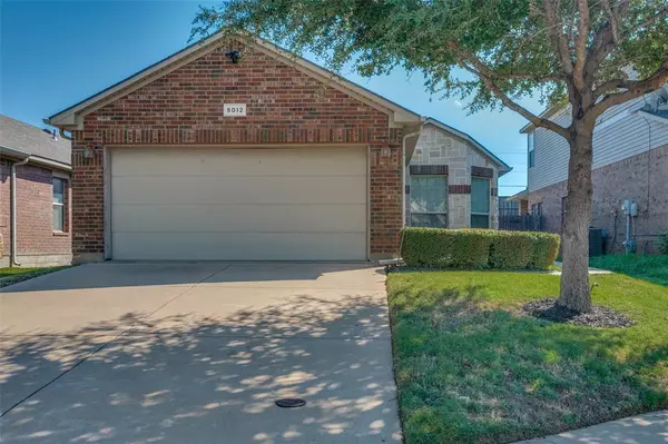 5012 Britton Ridge Lane, Fort Worth, TX 76179