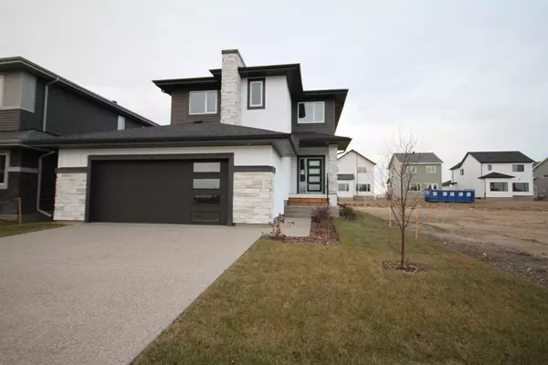 144 Manchester WAY NW,  Fort Mcmurray,  AB T9H0H2