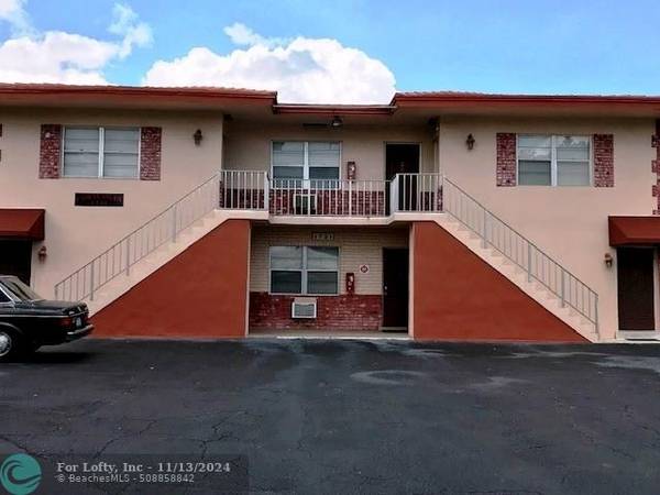 1721 NE 56th St, Fort Lauderdale, FL 33334