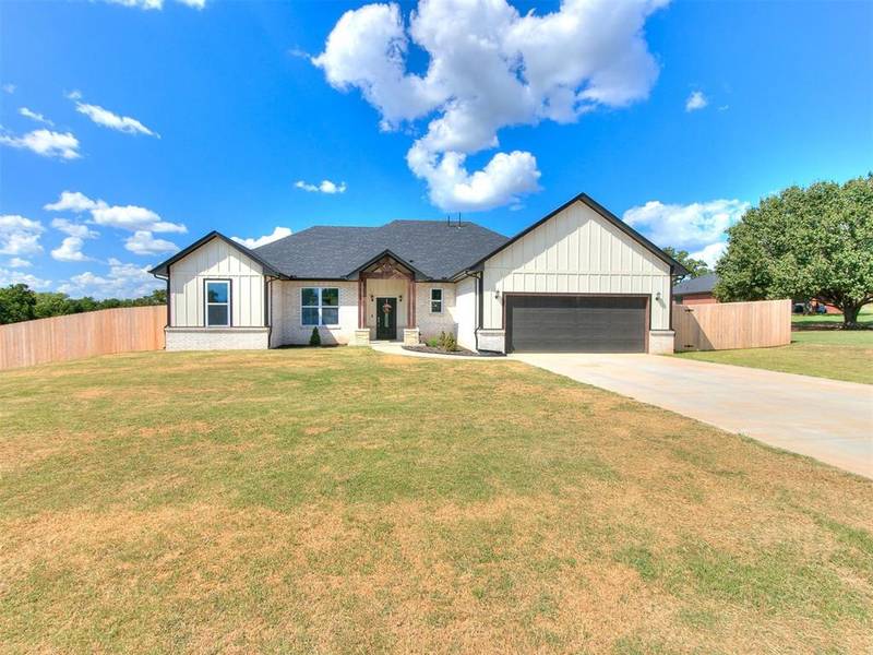 43288 Cobblestone Way, Tecumseh, OK 74873