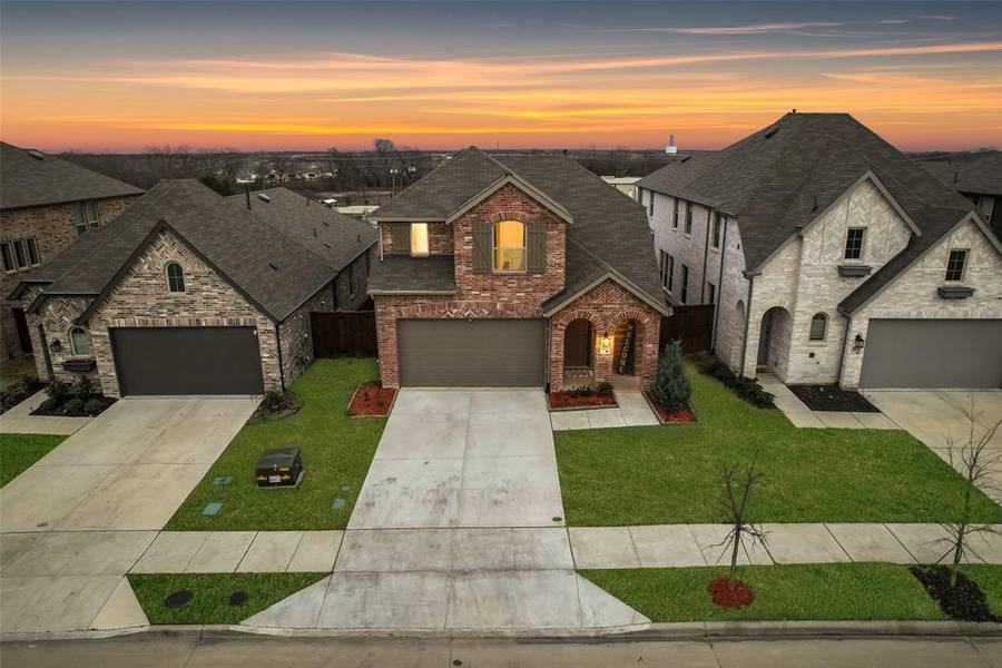 3926 Rochelle Lane, Heartland, TX 75126