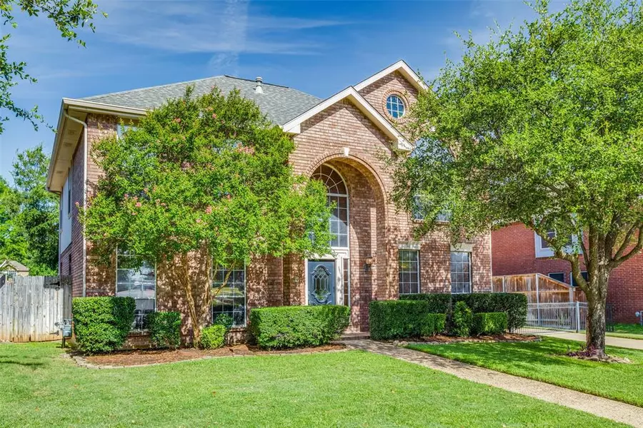 8021 Kristina Lane, North Richland Hills, TX 76182