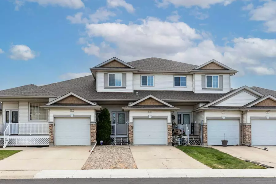 32 Stonegate CRES Southeast, Medicine Hat, AB T1B 4L3