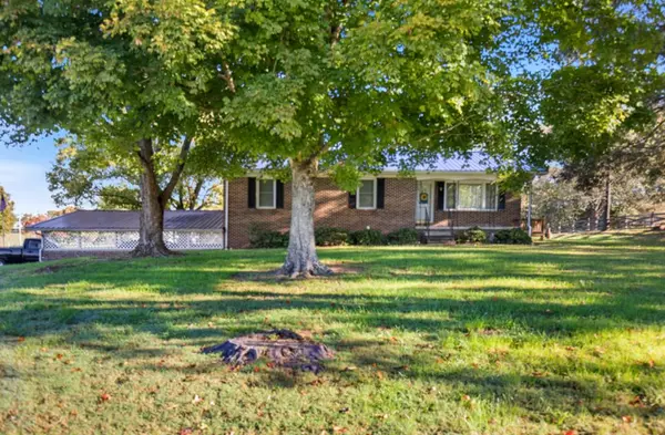 14 Double Bridges Road, Sparta, TN 38583