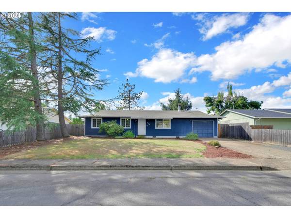 419 S 2ND ST, Creswell, OR 97426