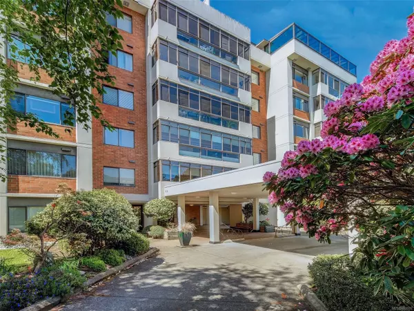 420 Linden Ave #203, Victoria, BC V8V 4G3