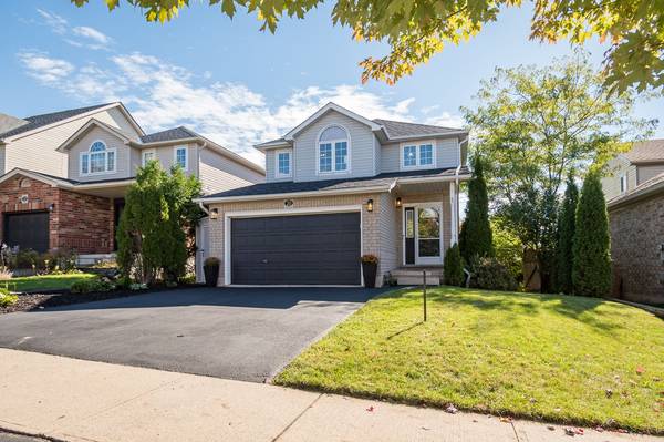 20 Rachlin DR, Halton Hills, ON L7J 3B2