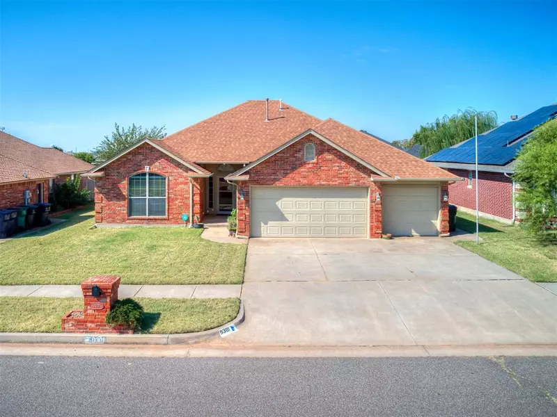 9301 Winfield Lane, Oklahoma City, OK 73160