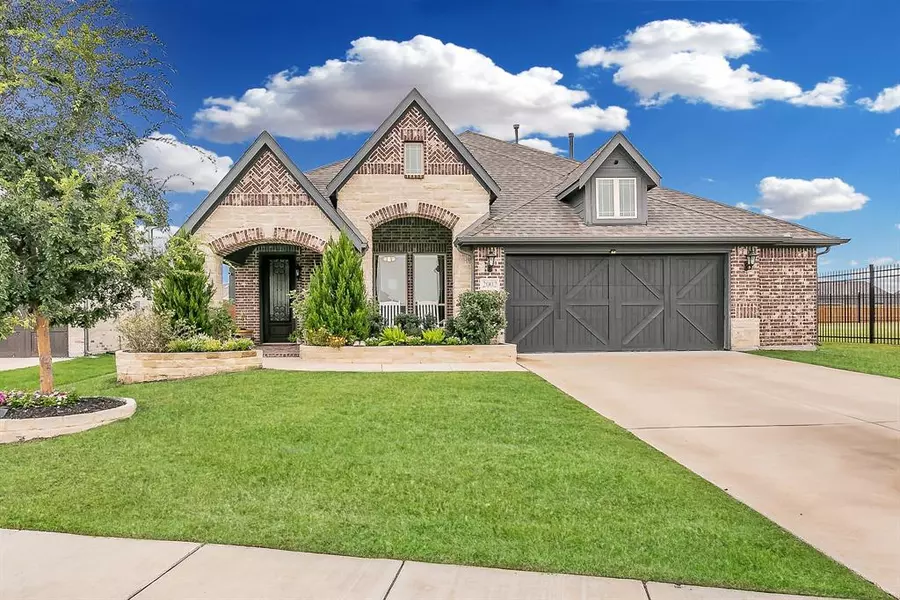 2002 Dundalk Lane, Forney, TX 75126