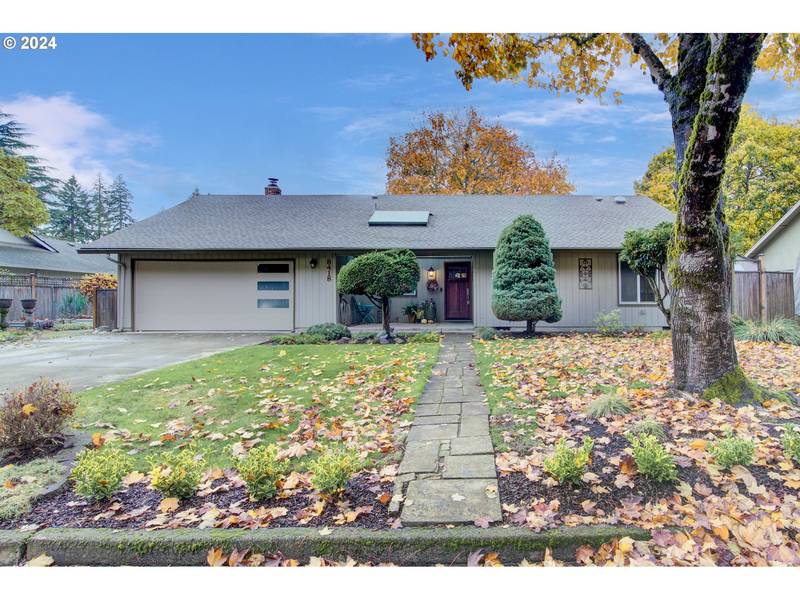 8418 NW GREENBRIAR DR, Vancouver, WA 98665