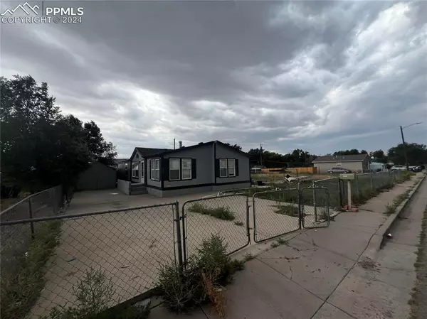 Pueblo, CO 81001,2832 E 14th ST