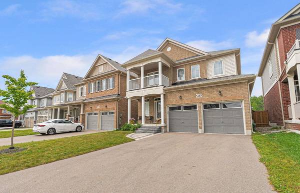 10 Bruce Cameron DR, Clarington, ON L1C 3K2