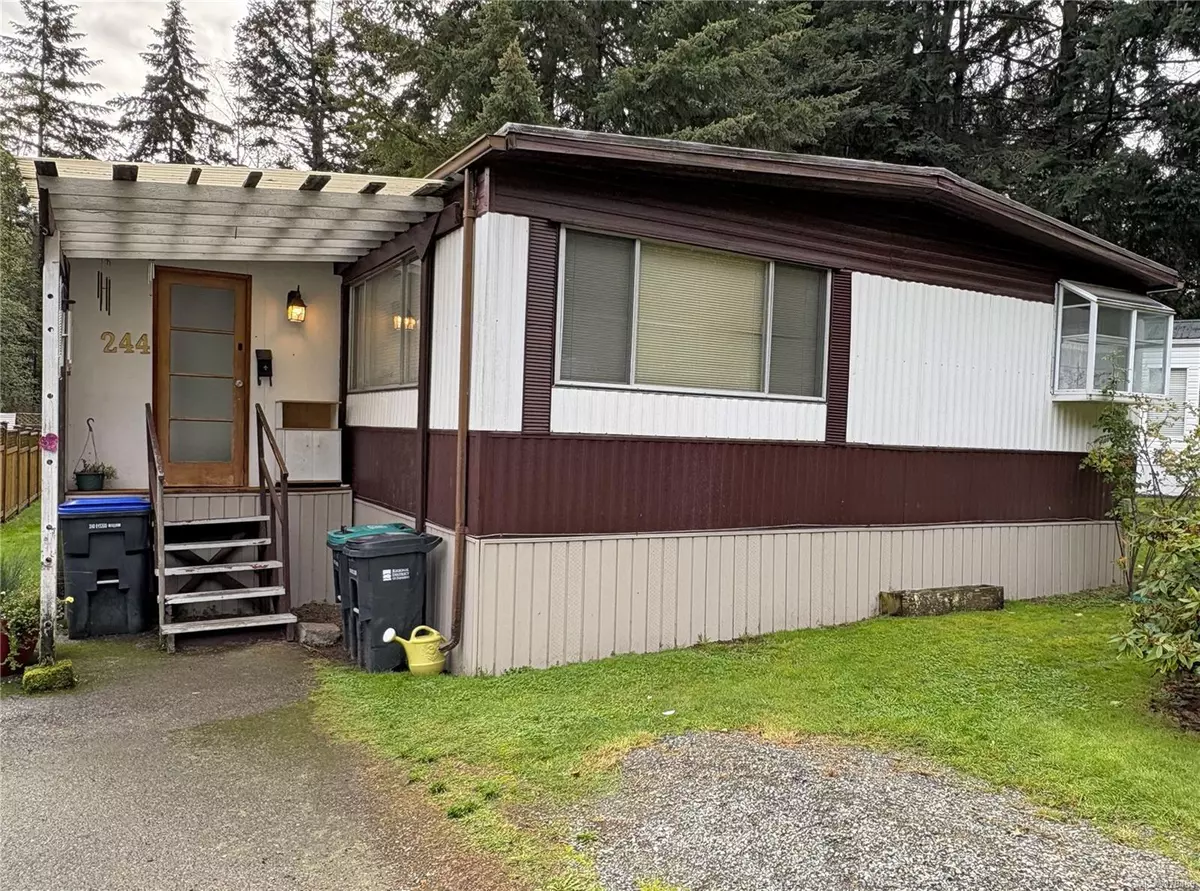 Nanoose Bay, BC V9P 9K2,2465 Apollo Dr #244