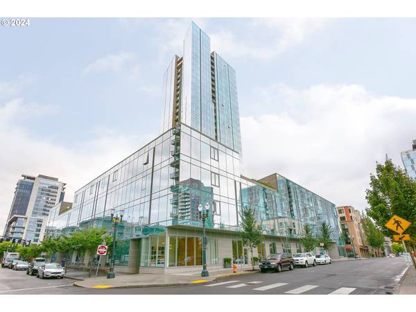 1075 NW NORTHRUP ST #208, Portland, OR 97209