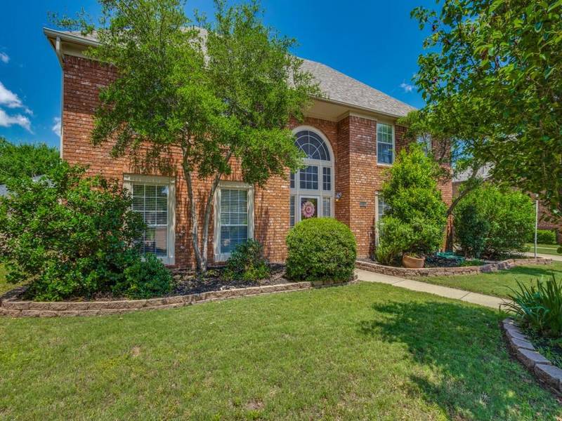 702 Shannon Lane, Highland Village, TX 75077