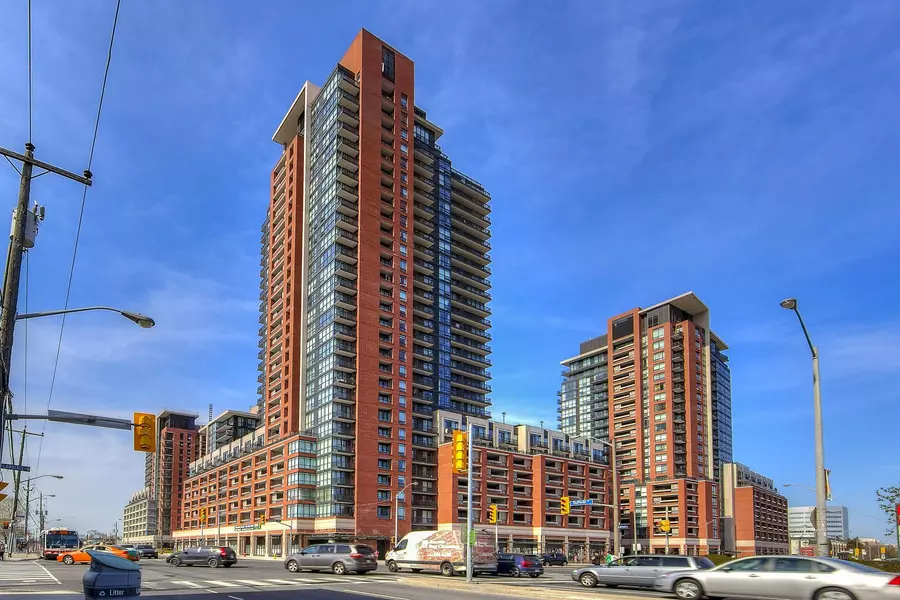 830 Lawrence AVE W #1804, Toronto W04, ON M6A 1C3