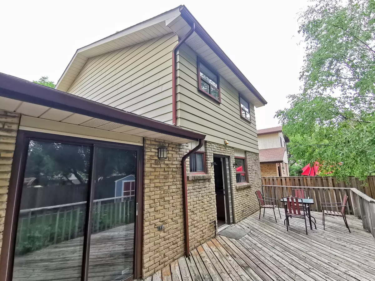 Mississauga, ON L5N 1Y5,7119 Fayette CIR #Lower