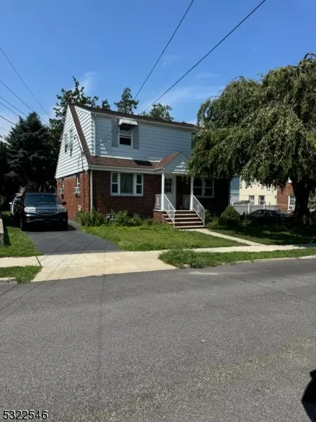 29 Davison St #2, Garfield City, NJ 07026