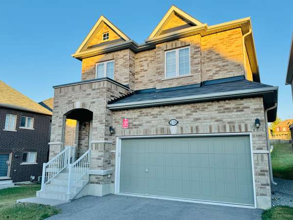 170 Muirfield DR, Barrie, ON L4N 6K7