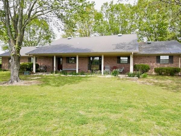 125 FCR 181, Streetman, TX 75859