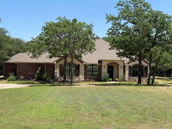 152 Niki Road, Paradise, TX 76073