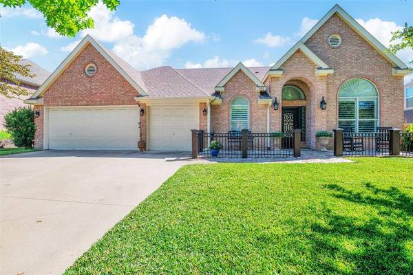 1080 Rosewood Drive, Grapevine, TX 76051