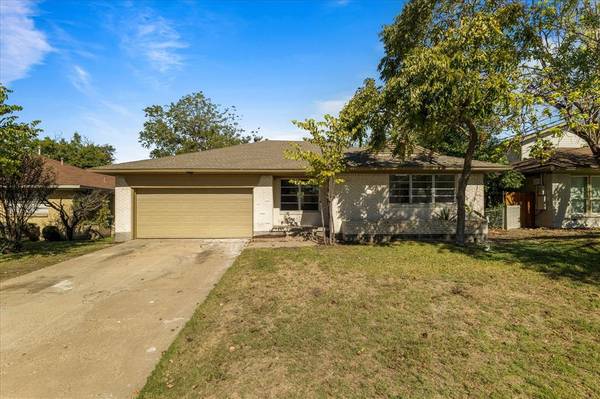 2243 Larry Drive, Dallas, TX 75228