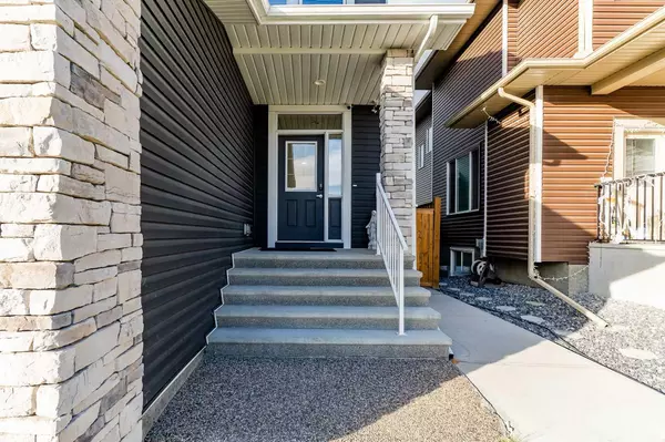 Airdrie, AB T4A 3K3,2137 Ravensdun CRES Southeast