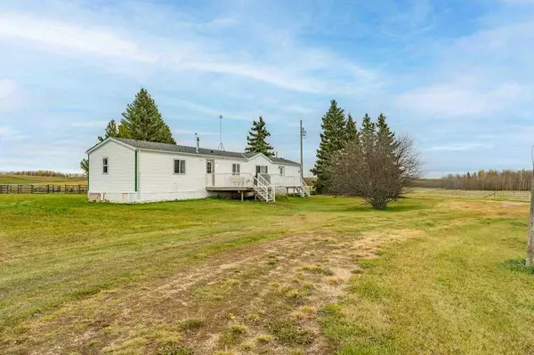 Rural Ponoka County, AB T0C 2J0,442052 Range Road 34