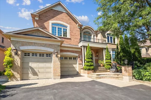 559 Golfview CT, Oakville, ON L6M 4W6