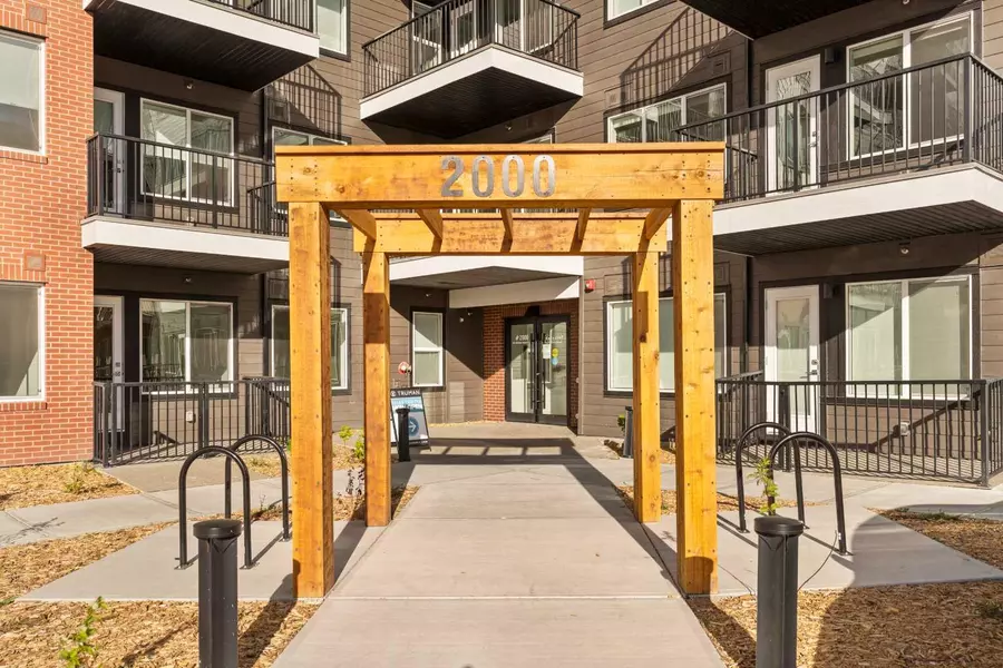 395 Skyview Pkwy Northeast #2212, Calgary, AB T3N 2K1