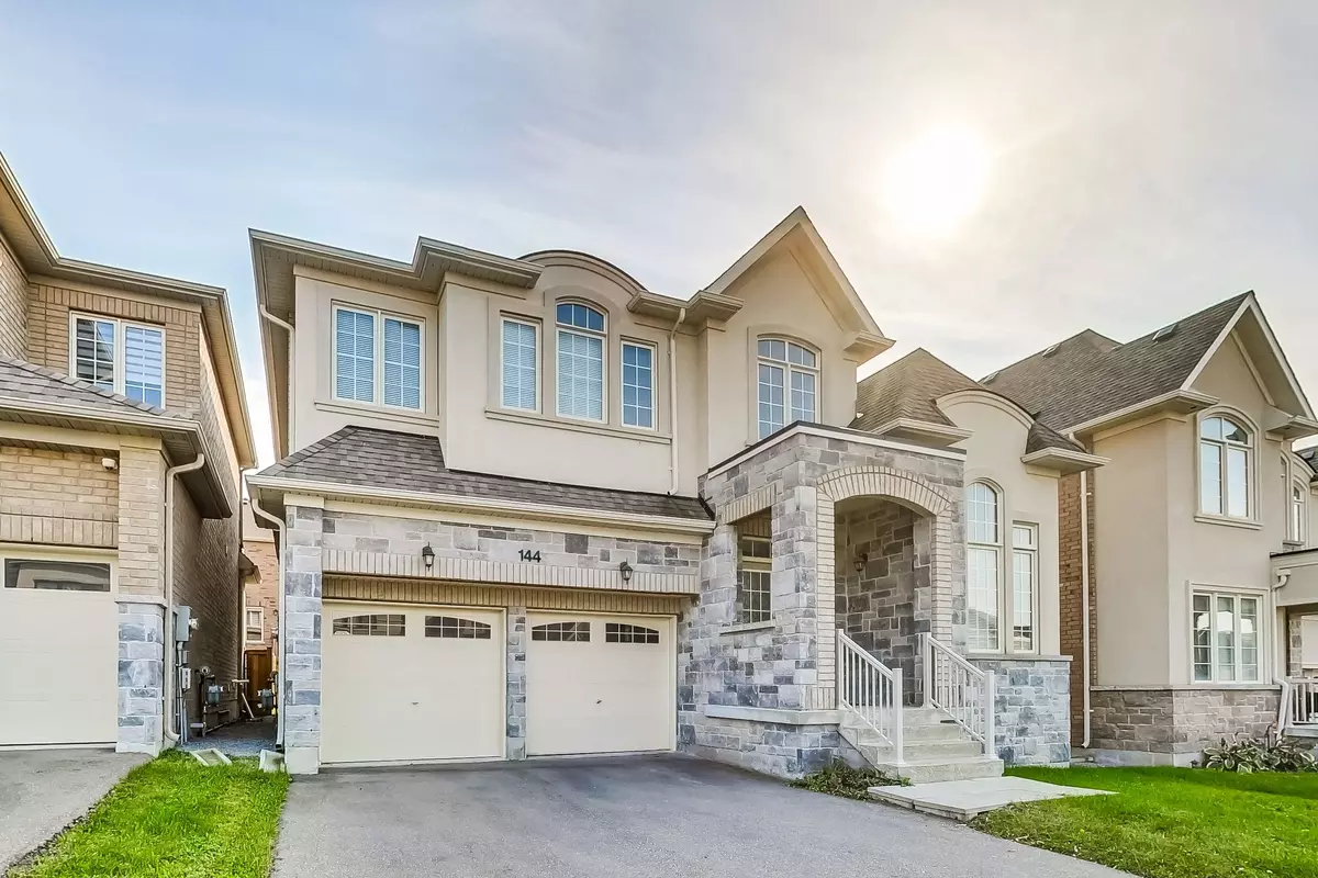 East Gwillimbury, ON L0G 1R0,144 Mondial CRES