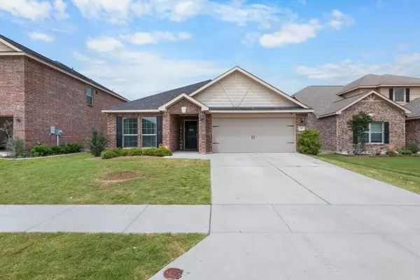 105 Bluebonnet Drive,  Sanger,  TX 76266