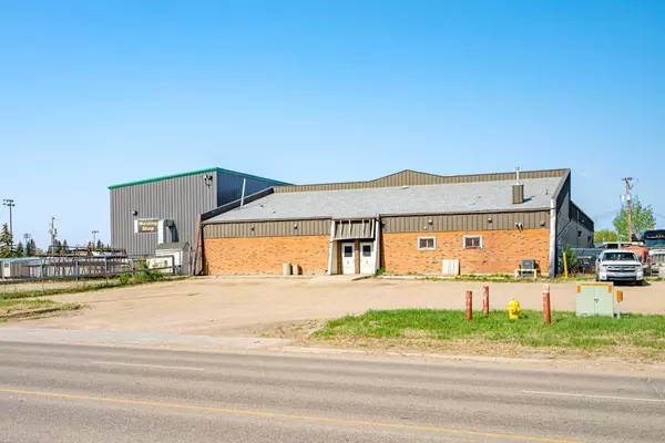 4702 40 AVE, Lloydminster, SK S9V 2B6