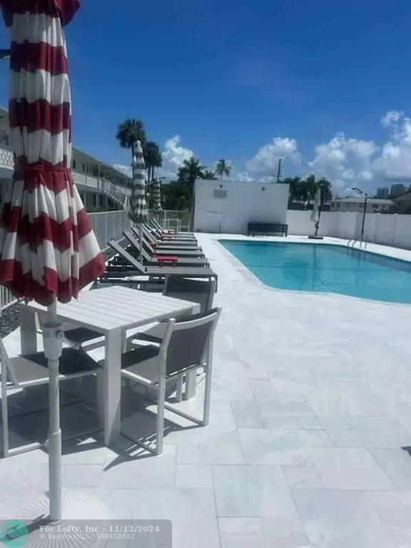 Hallandale Beach, FL 33009,801 Atlantic Shores Blvd  #113