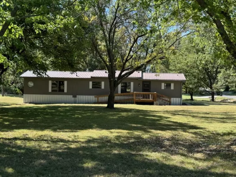 600 Bayless, Stratford, OK 74872