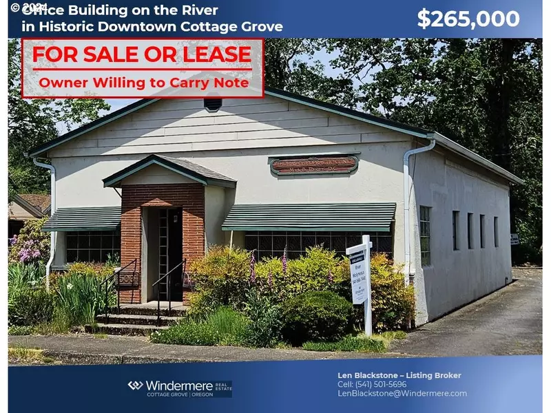 500 E WHITEAKER AVE, Cottage Grove, OR 97424