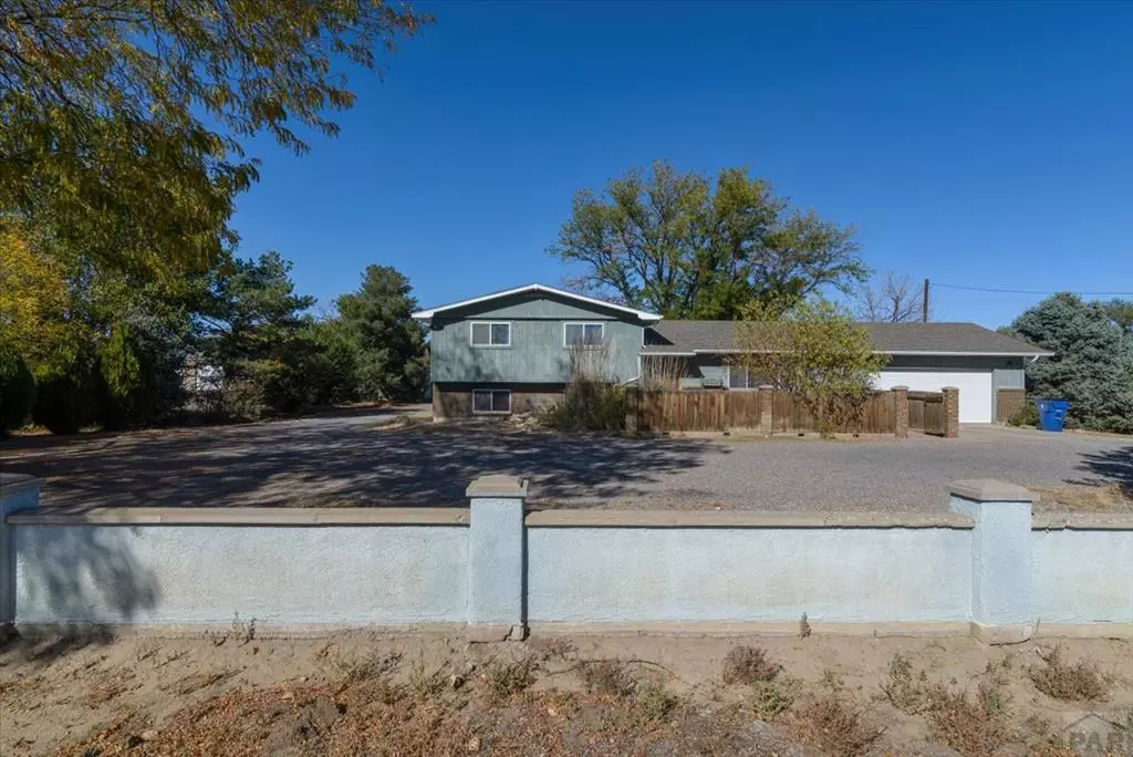 Pueblo, CO 81006,28079 Iris Rd