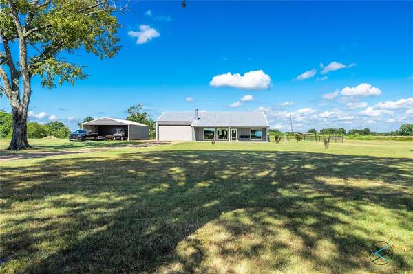 14830 CR 1313,  Malakoff,  TX 75148