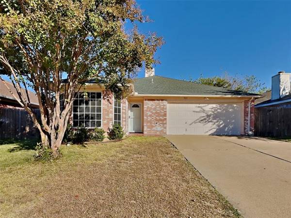 7021 Rovato Drive,  Arlington,  TX 76001