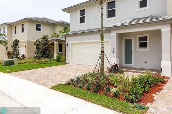 6931 PINES CIRCLE  #14, Coconut Creek, FL 33073