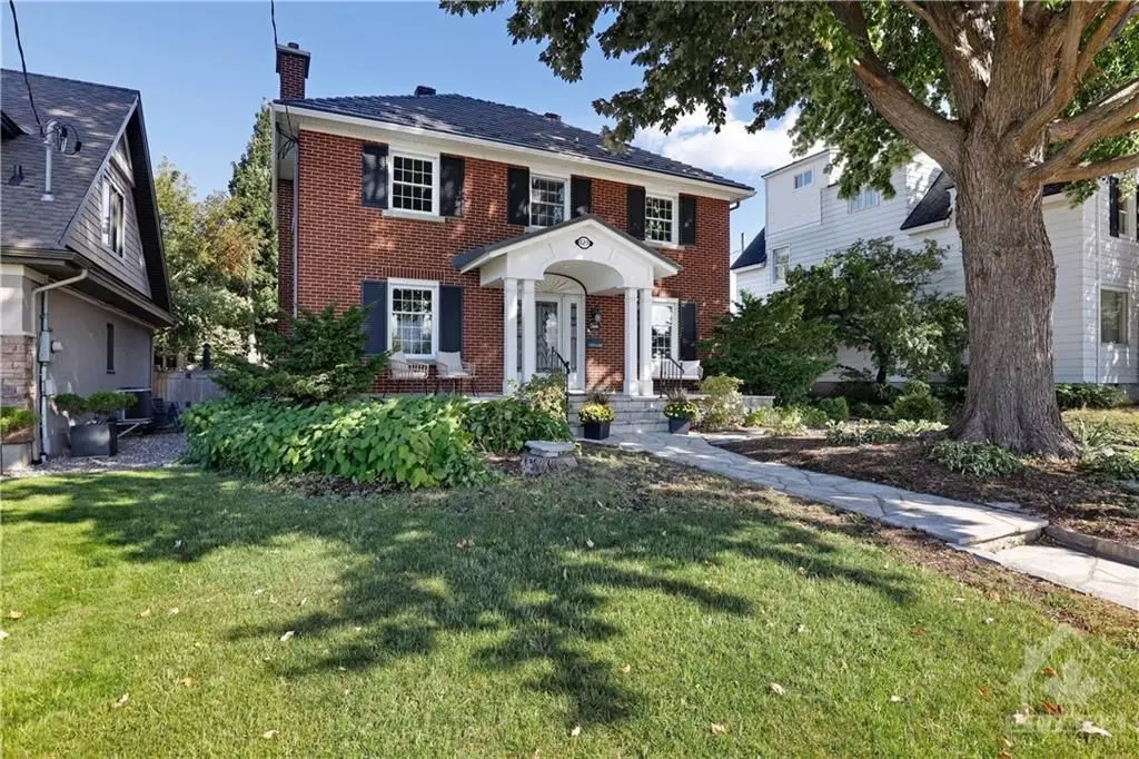 Glebe - Ottawa East And Area, ON K1S 1P1,625 ECHO DR