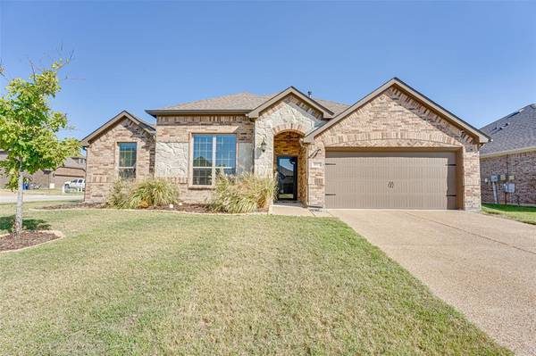 4012 Falcon Drive, Melissa, TX 75454