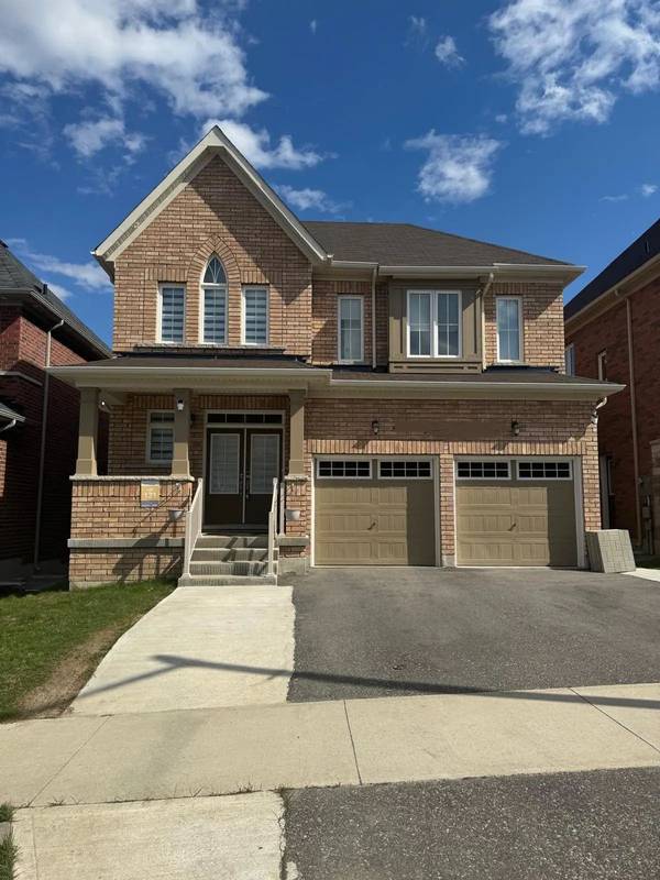 105 Elephant Hill DR #Upper, Clarington, ON L1C 0V8